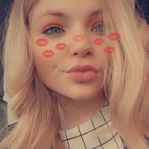 Meet your Posher, Bailey